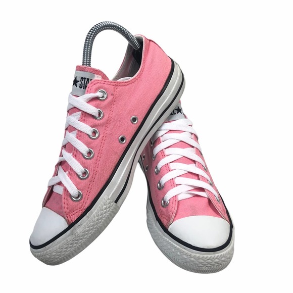 SOLD Converse 109827F Low Top Sneakers Pink Size 8 - Picture 2 of 8